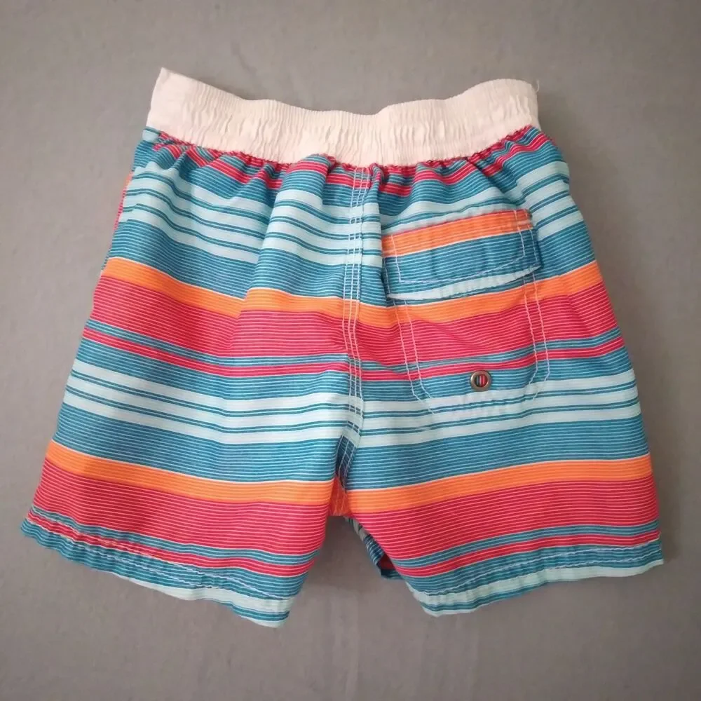 Oshkosh Bgosh Boys Swim Set Size 24m Rash Guard Top Trunks Shark Beach Ocean Hat